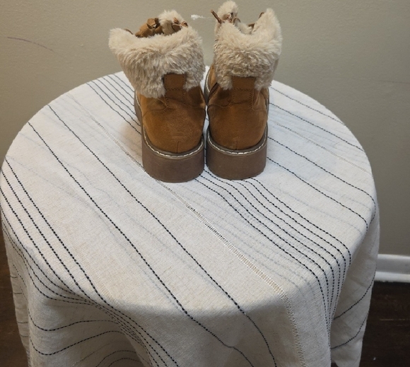 Madden GIRL Women's Tan Suede Ankle Boots - Picture 4 of 9